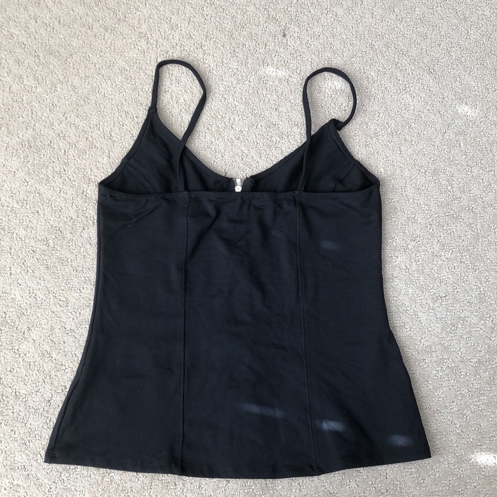 M Zipper Tank - Picture 2 of 3